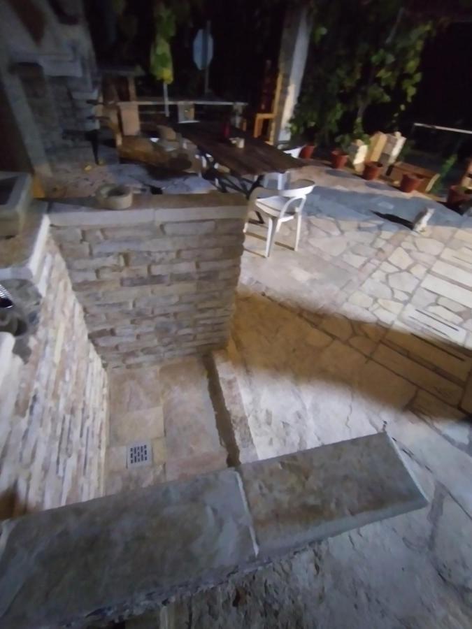 Stonemakers Hide Villa Kariótiko Kültér fotó