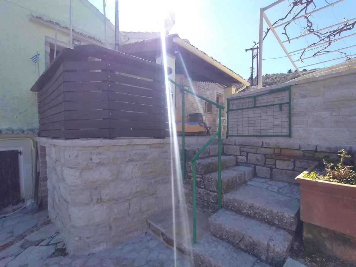 Stonemakers Hide Villa Kariótiko Kültér fotó