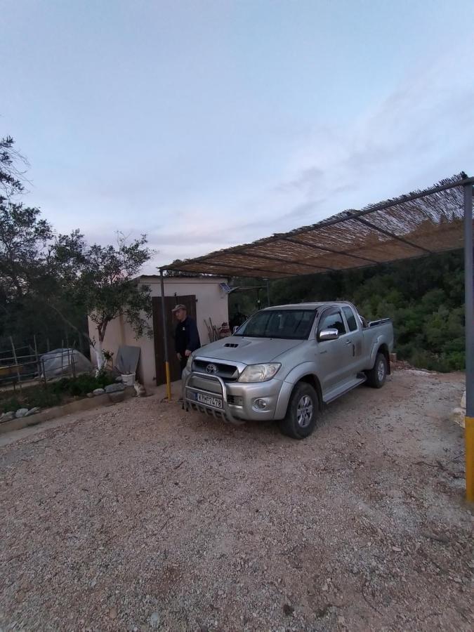 Stonemakers Hide Villa Kariótiko Kültér fotó
